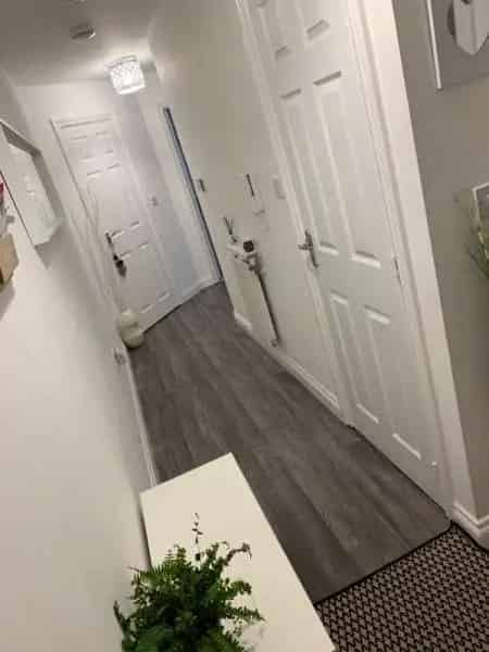 2 Bedroom Ground Floor Apartment Modern Decor Open Plan Living