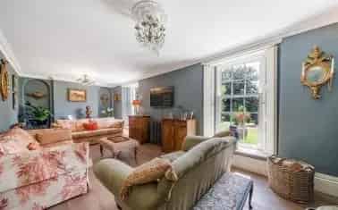 Four Bedroom Georgian Home with Planning Permission