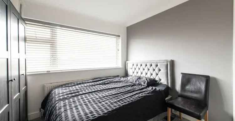 3 Bedroom House For Sale Extended Family Home Garage Parking