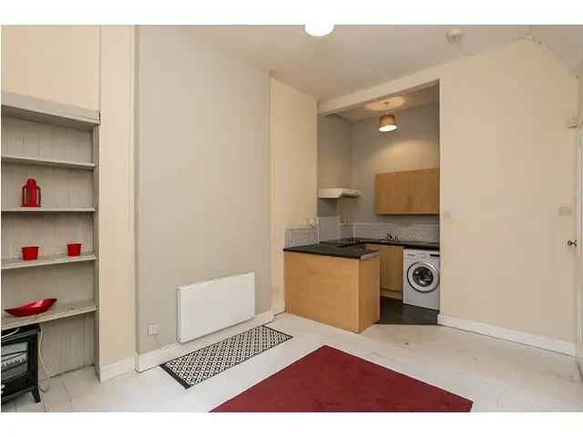 1 Bedroom Flat for Sale in Gorgie Edinburgh