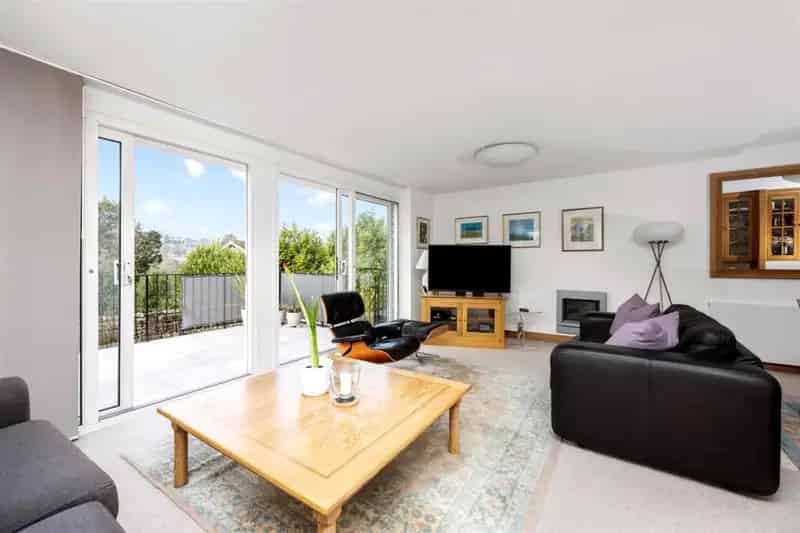 4 Bedroom Detached House for Sale Near Varndean Park