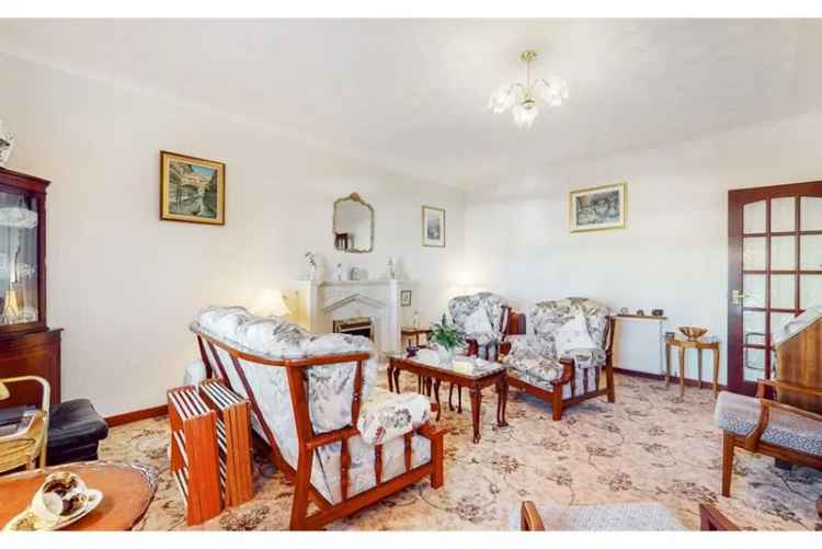 2 Bed House Terraced with 1 Reception Room and Garage