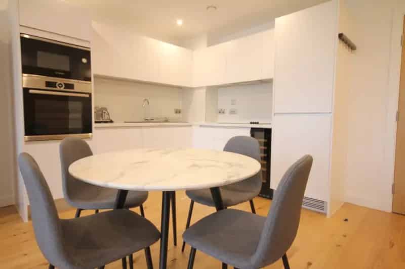 1 Bedroom Flat To Rent Available 09102025