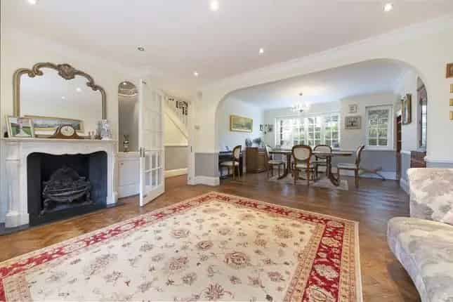 Four Bedroom Family Home for Sale in London N2