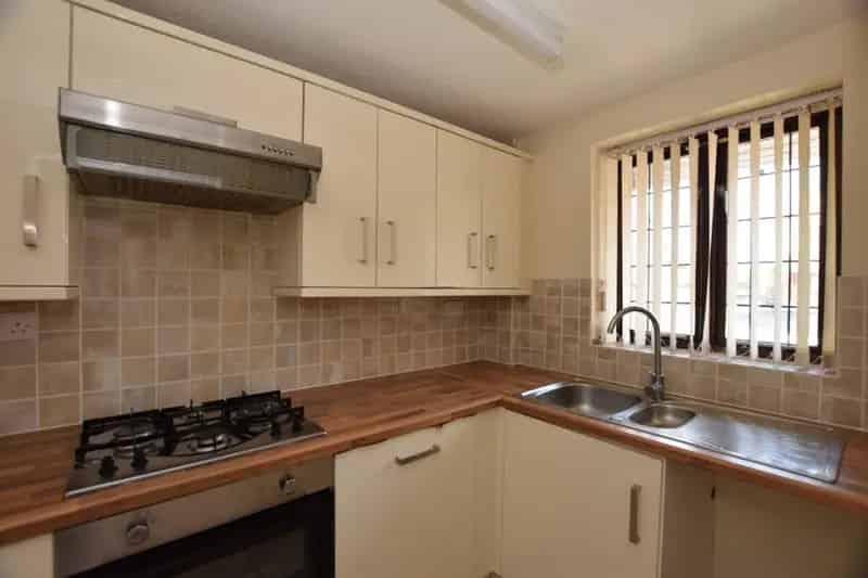 2 Bedroom House To Rent
