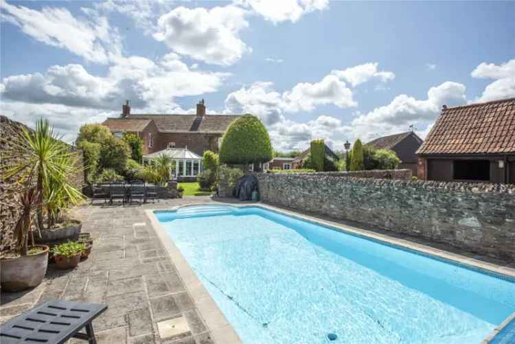 Detached Period Farmhouse with Equestrian Facilities