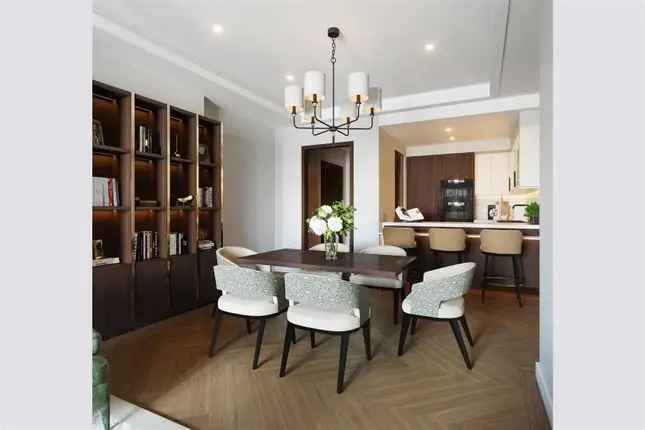 Flat for sale in The Bishops Avenue, London N2