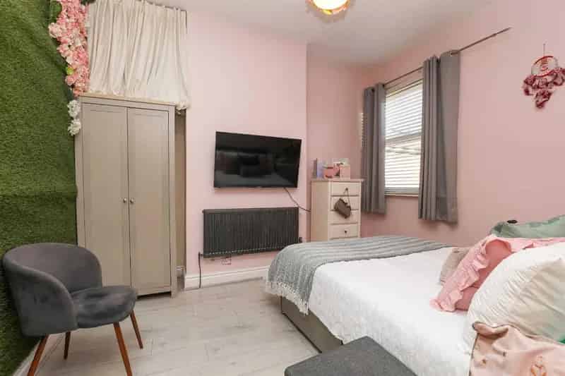 3 Bed House for Sale Old Swan