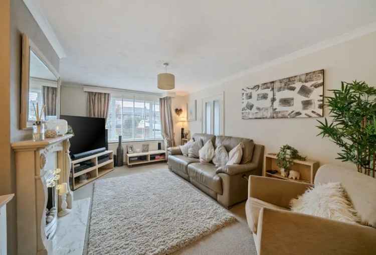 3 Bedroom House for Sale Near Harewood Primary and Holmleigh Park High School