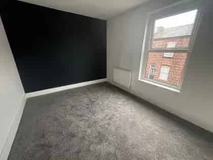 2 Bedroom House Manchester Ladybarn Newly Refurbished