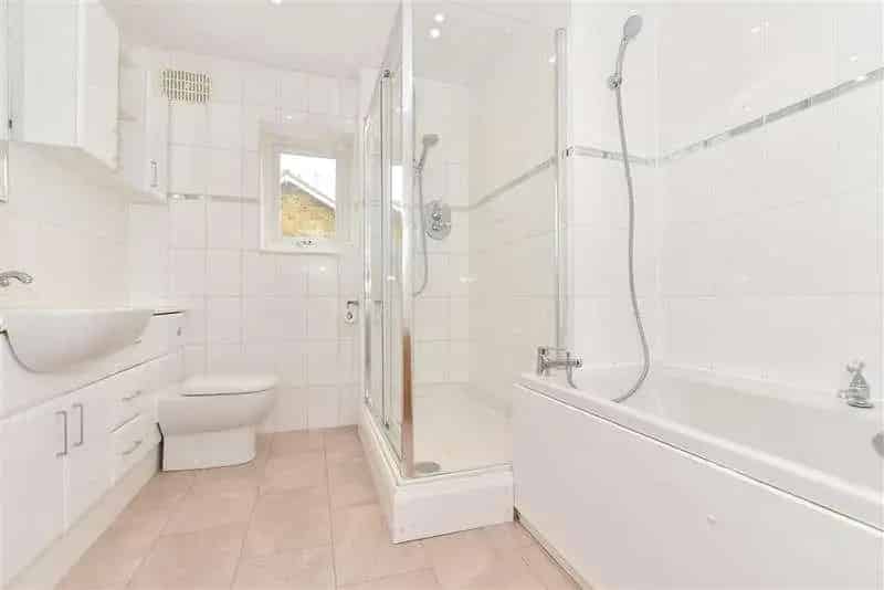 5 Bed Detached House for Sale Near Canterbury West Station