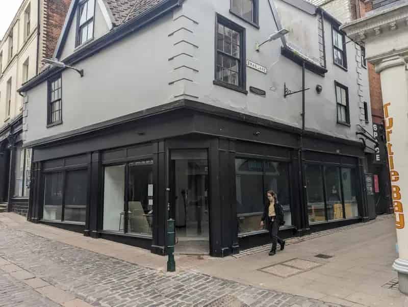 Retail Unit in Norwich Lanes City Centre