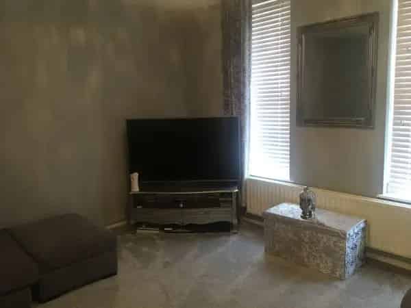 2 Bed Flat Camden Great Location Street Parking