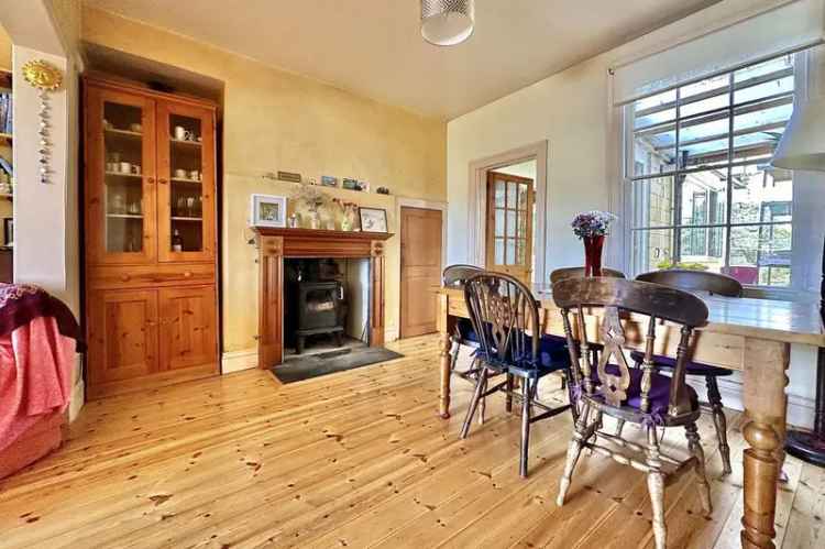 4 bedroom terraced house for sale