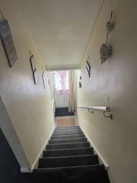 3 Bed Townhouse with Double Garage and New Bathroom
