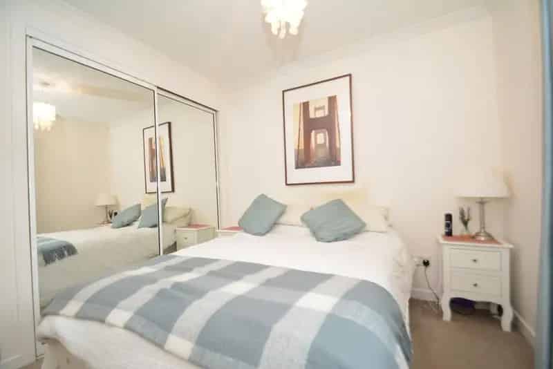 2 Bedroom Ground Floor Flat for Sale