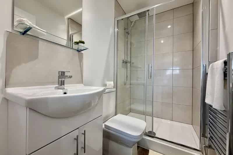 7 Bedroom House with En-Suites All Bills Included Portsmouth