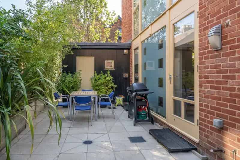 Detached House Norwich City Centre 4 5 Bedrooms Roof Garden Parking