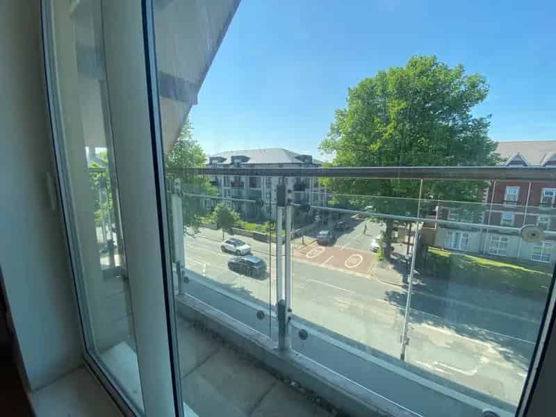 2 bedroom apartment