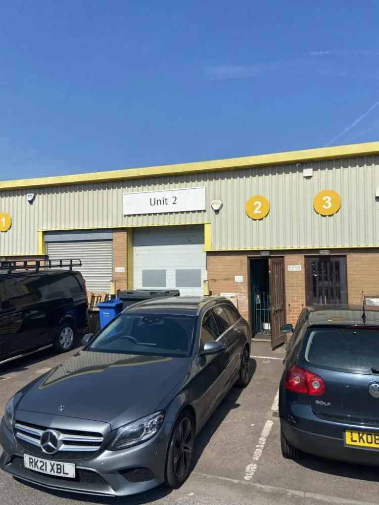 Barnack Trading Centre Industrial Unit For Sale or Lease