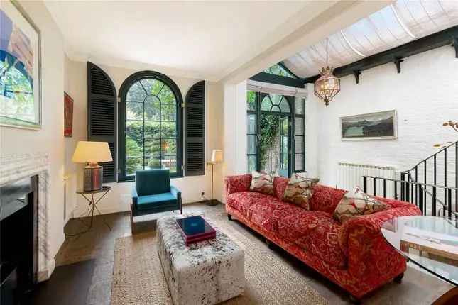 Grade II Listed House for Sale in Pelham Place South Kensington