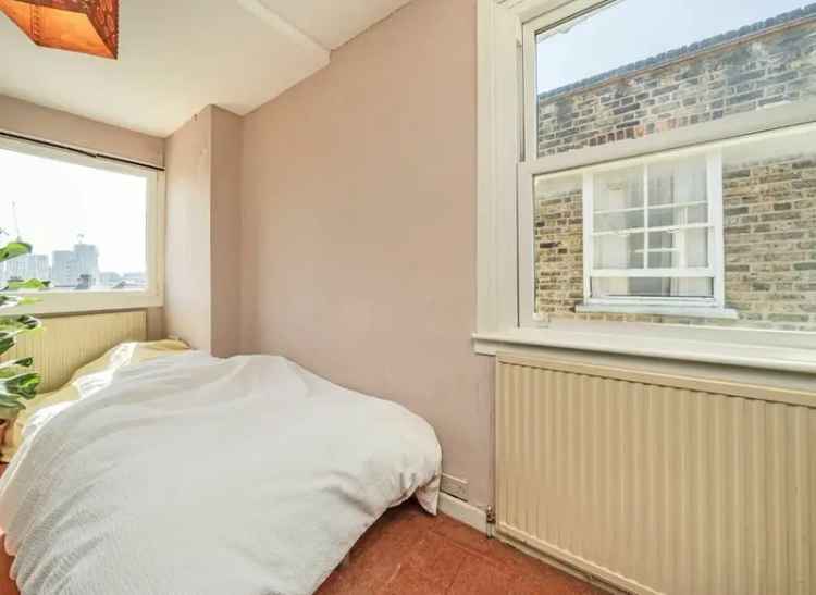 2-Bed Victorian Conversion Apartment Amazing Views Notting Hill