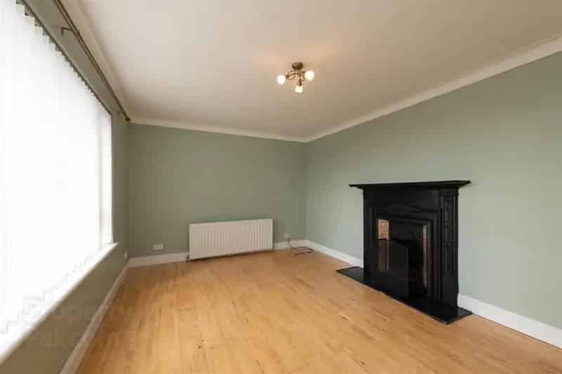 Five Bedroom Detached Family Home with Panoramic Views