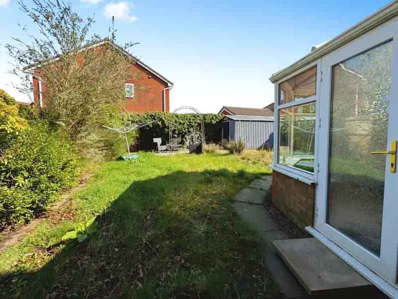 3 Bedroom Detached House for Sale Walton le Dale Lancashire