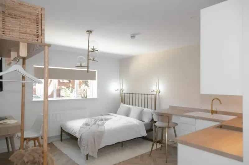 Studio to Rent