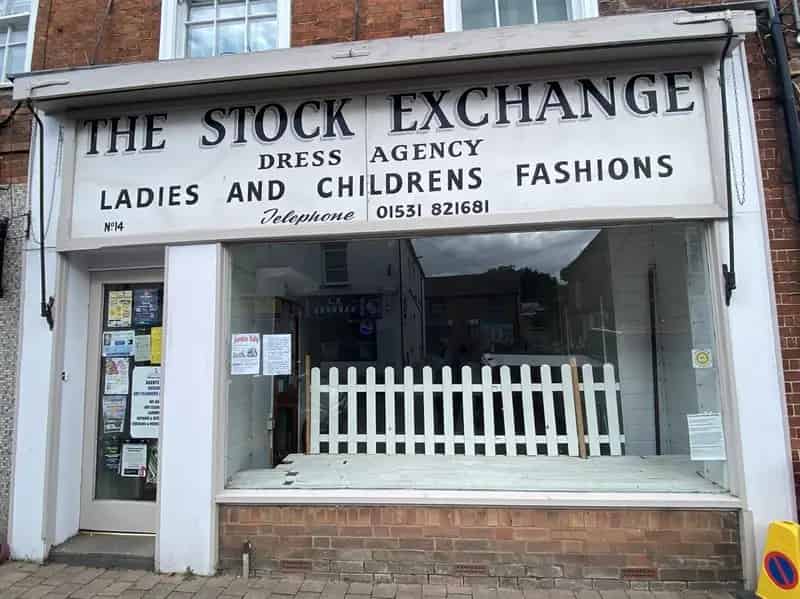 Retail Premises To Let Newent 725 sq ft