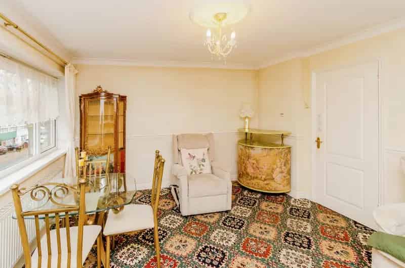 First Floor Maisonette For Sale No Upward Chain West Bromwich
