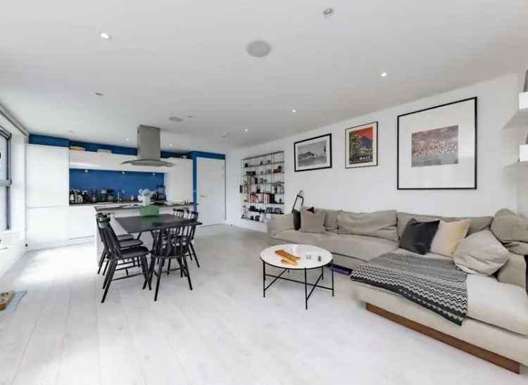 Flat For Sale in 491, Latimer Road, London, England