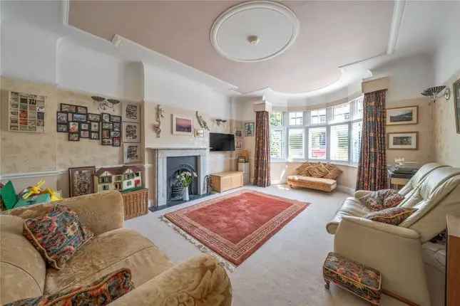 Six Bedroom Arts & Crafts House Near Highgate Wood