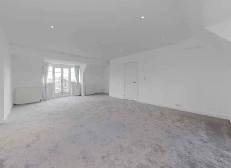 Flat For Sale in Wedderburn Road, London, England