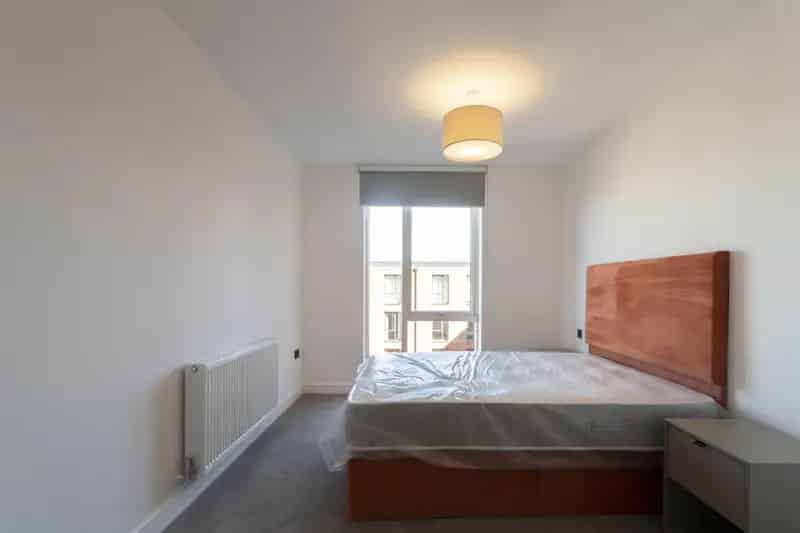 2 Bedroom Apartment with Parking and Balcony