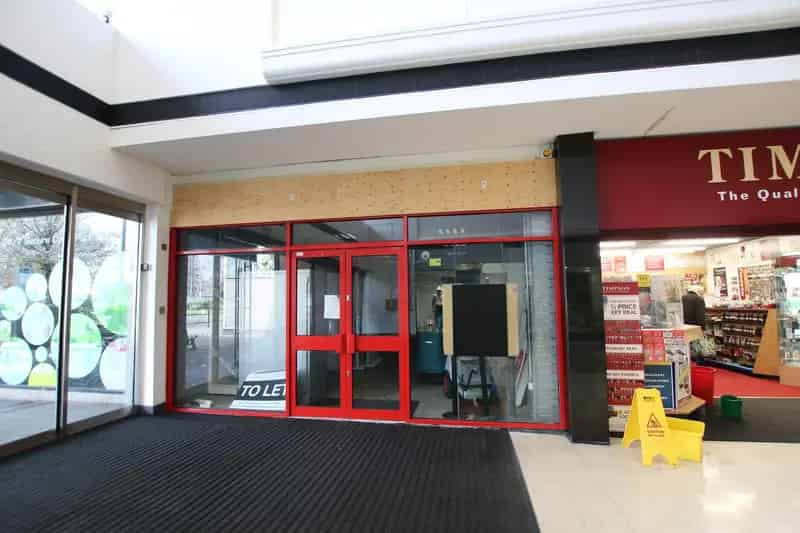Retail Unit To Let Dolphin Shopping Centre Poole