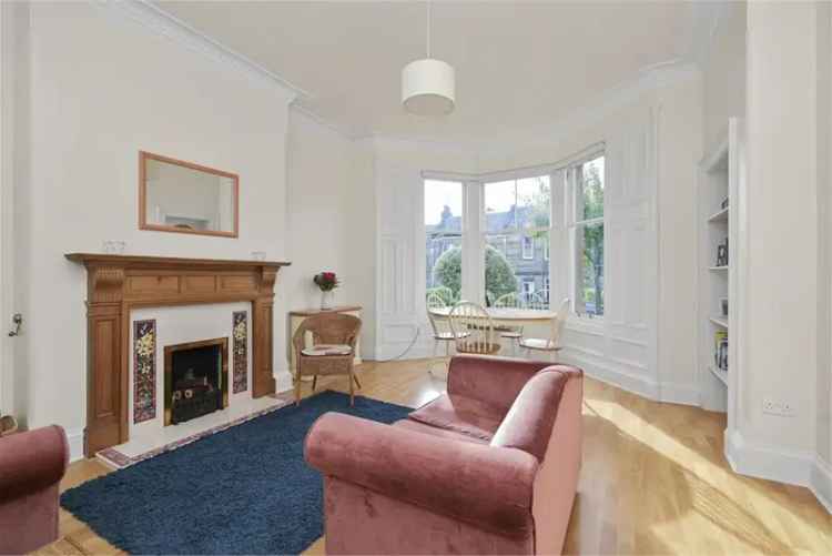 4 Bed House - Terraced with 2 Reception Rooms