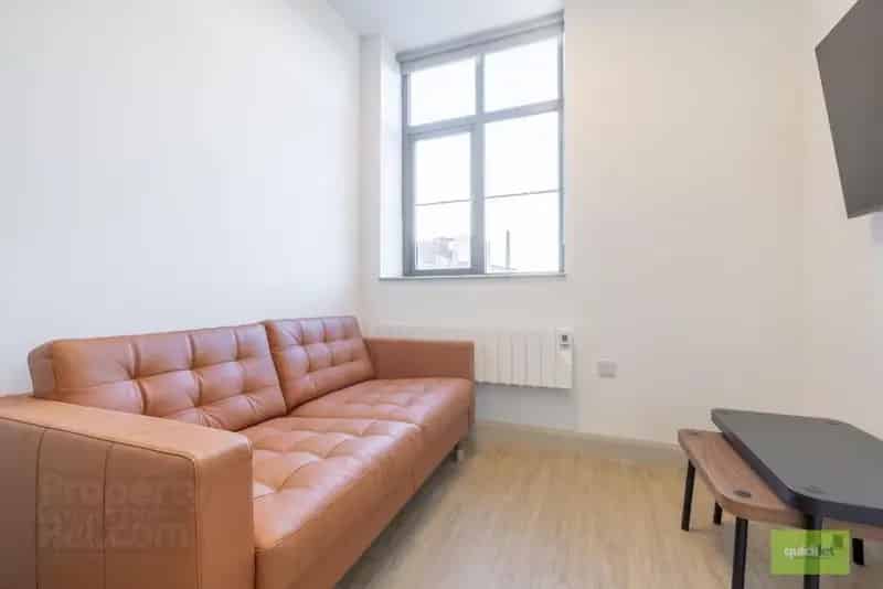 Luxury Belfast City Centre Apartments - Short Term Leases Available