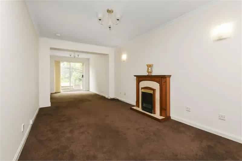 2 Bed Bungalow Semi Detached with 2 Reception Rooms