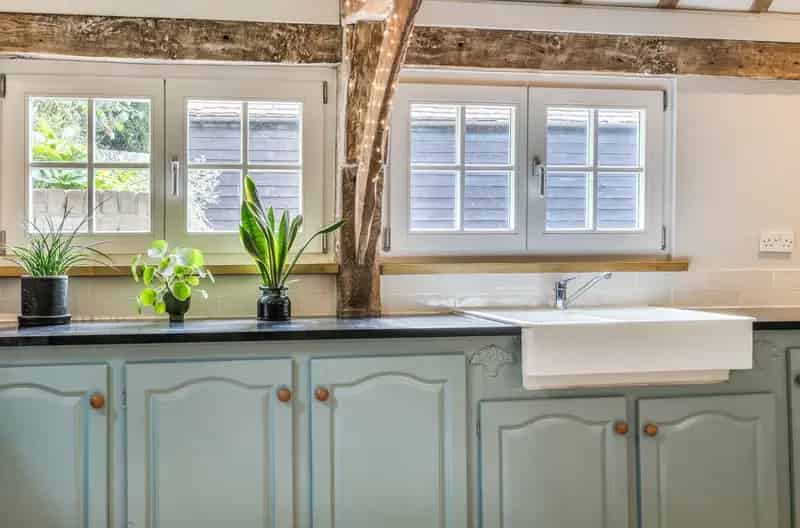 4-Bedroom Barn Conversion with Stunning Views