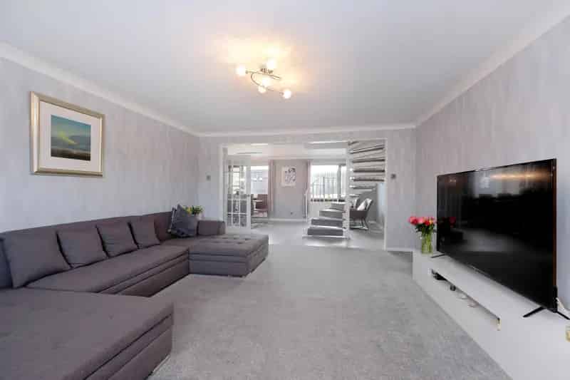 Immaculate 3 4 Bedroom Detached House Bridge of Don