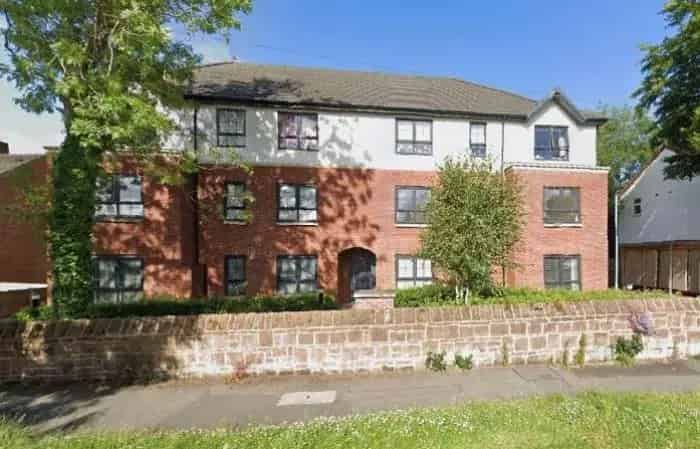2 Bed Ground Floor Flat Pensby - Affordable Rent