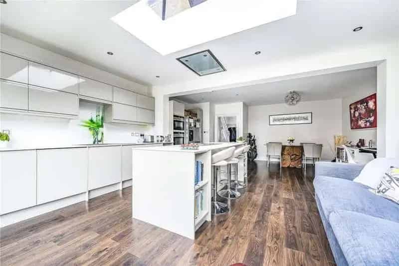 4 Bedroom Semi-Detached House for Sale