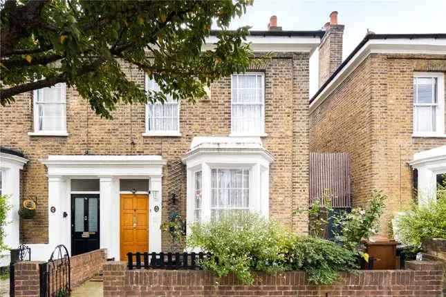 Victorian Semi-Detached House for Sale in Hackney London