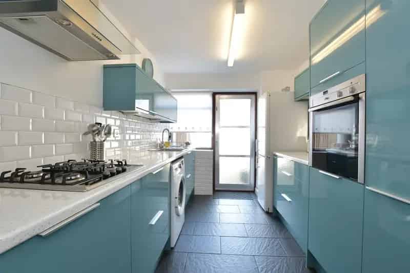 2 Bedroom Terraced House for Sale Near Basildon Station