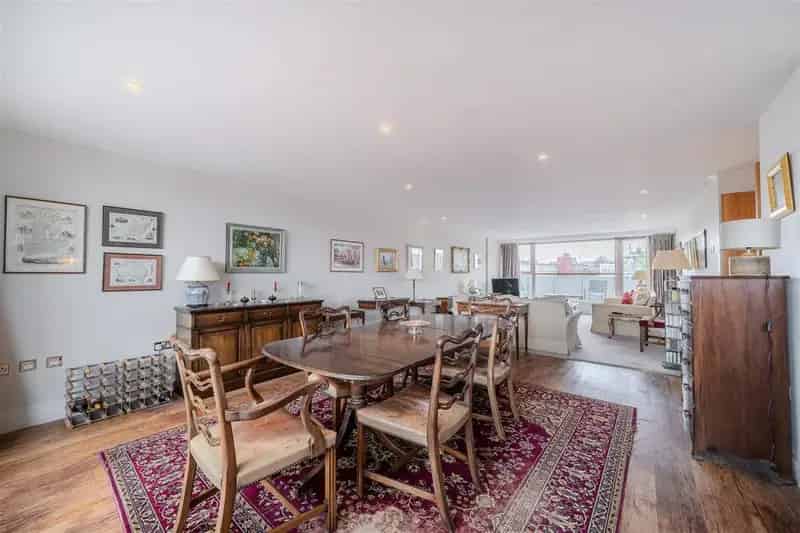 3 Bedroom Penthouse For Sale