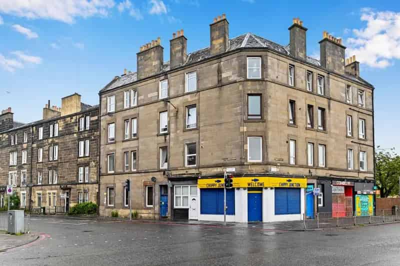 2 Bedroom Flat for Sale Edinburgh Midlothian