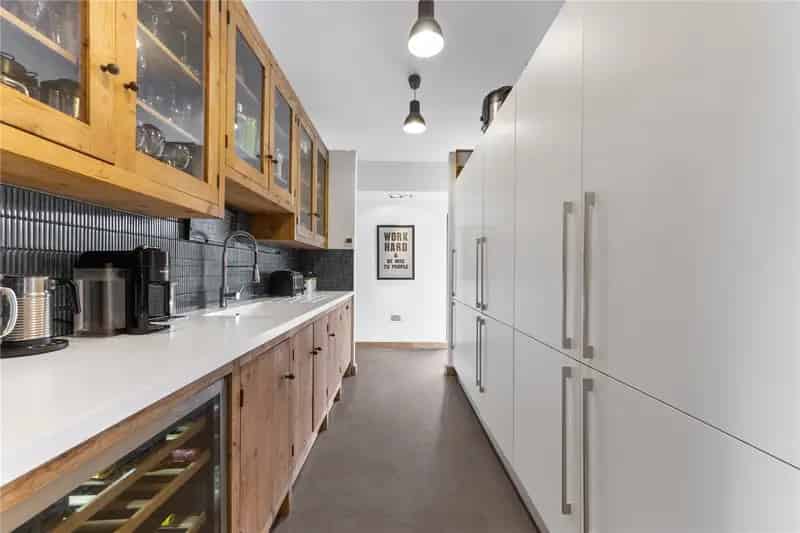 9 Bedroom Barn Conversion with Cottage and 12 Acres