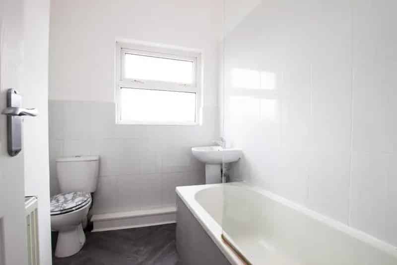 2 bedroom House
Let Agreed