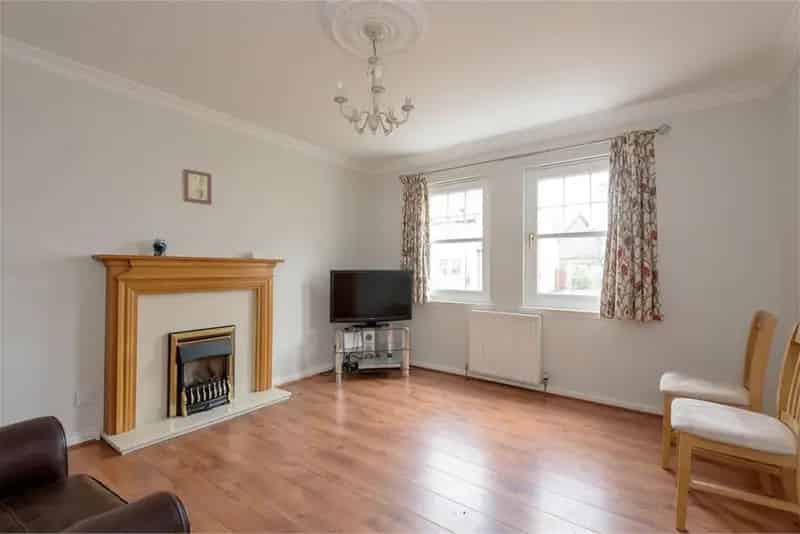 3 Bed Semi Detached House West Barns